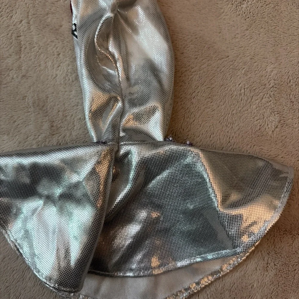 Mattel‎ Barbie Fashionista Silver Halter Dress With Barbie Emblems B5